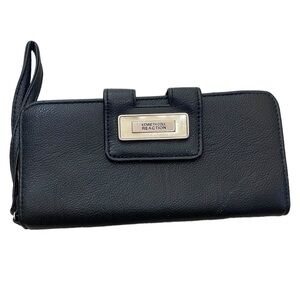 Kenneth Cole Reaction zip around long wallet
